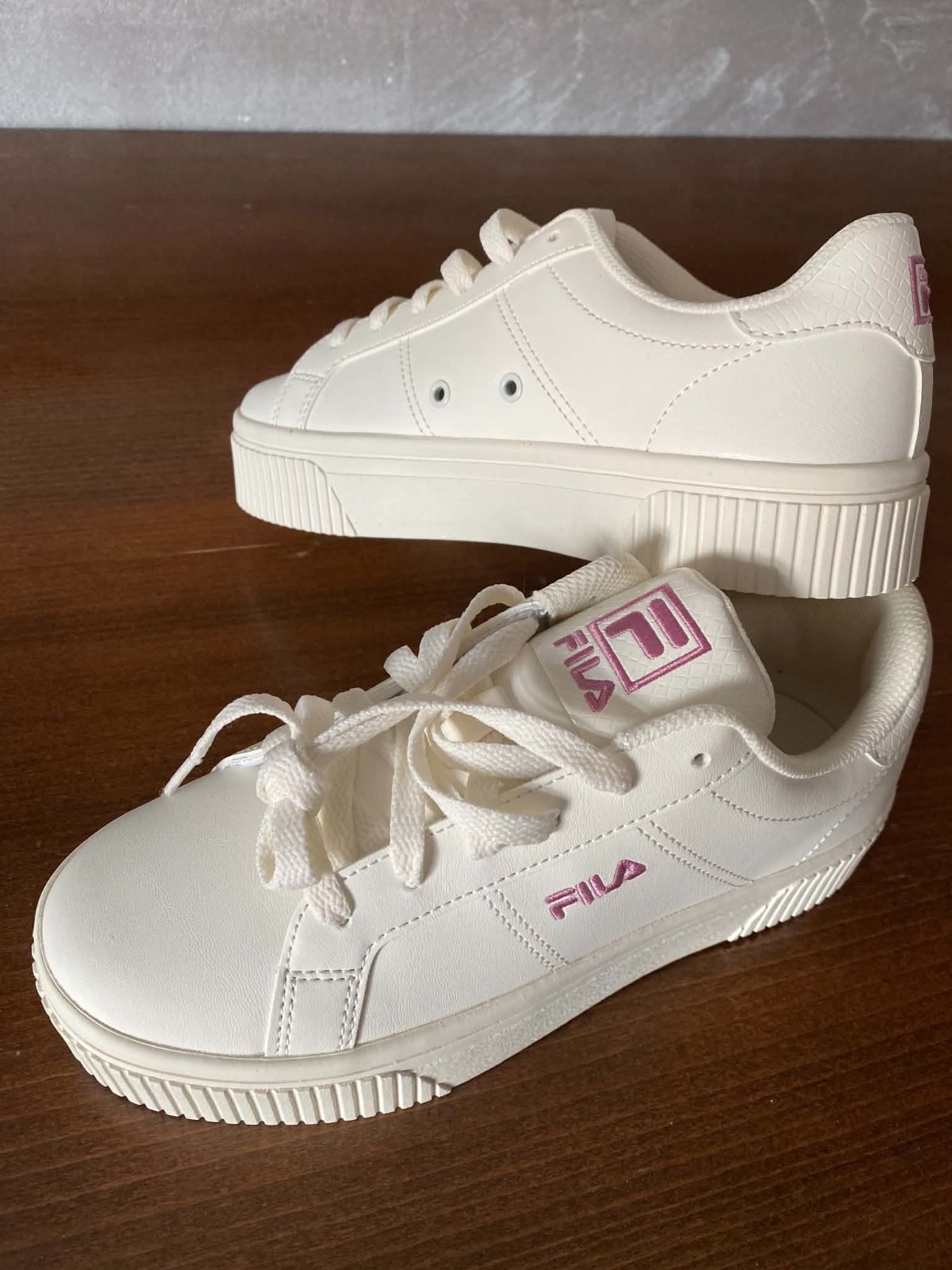 Baskets FILA neuves – importées d’Espagne 🇪🇸