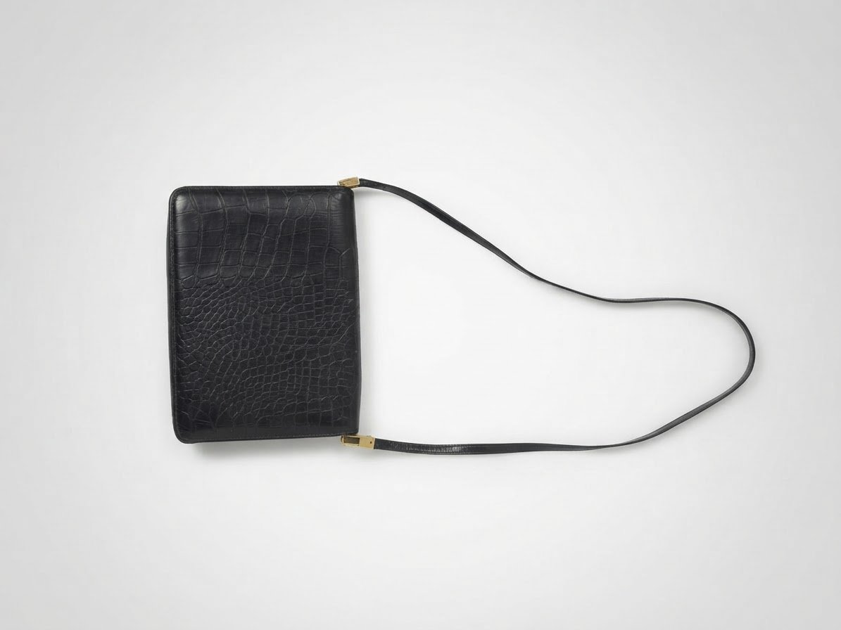 Sac à bandoulière ou se porte en pochette