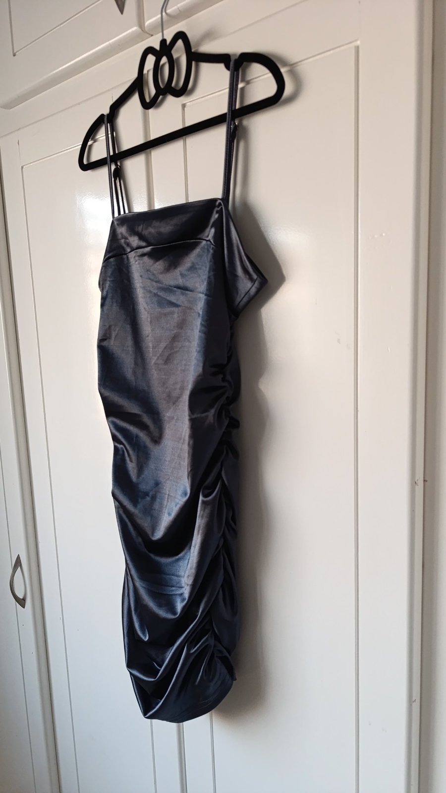 Robe satinée forever 21