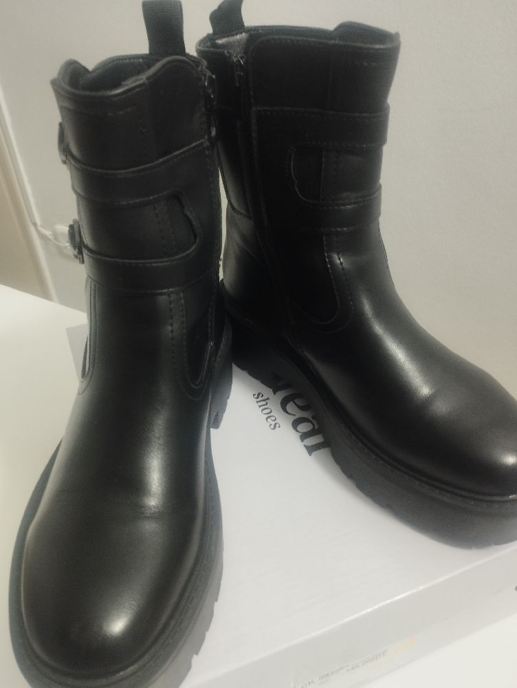 Bottines pointure 37 En très bon état 
