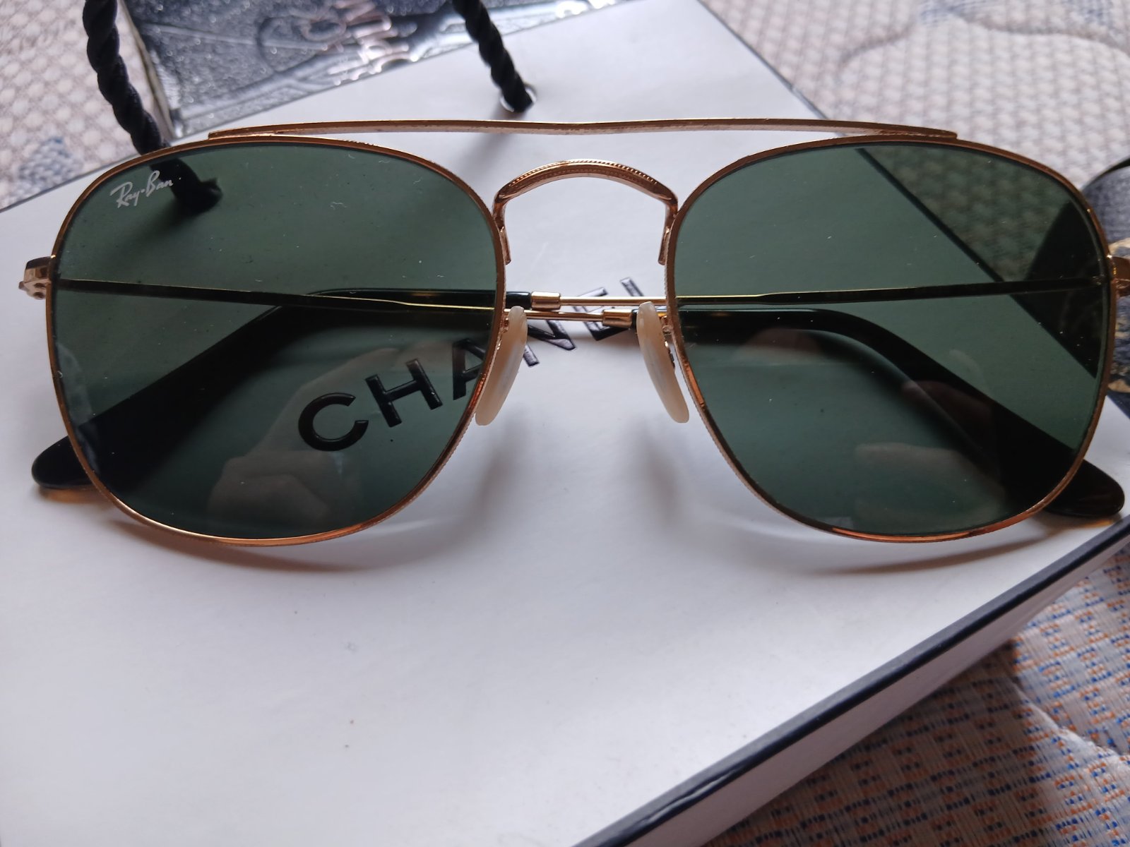 Lunettes  Ray Ban bon état importée 