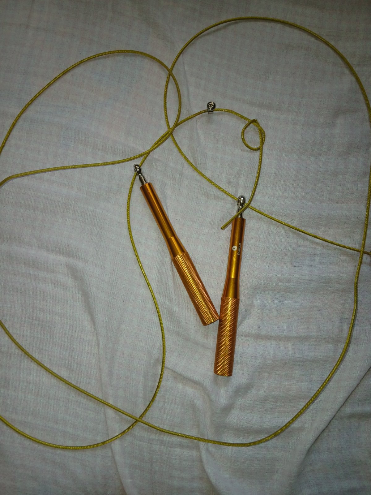 Corde à sauter état satisfaisante 