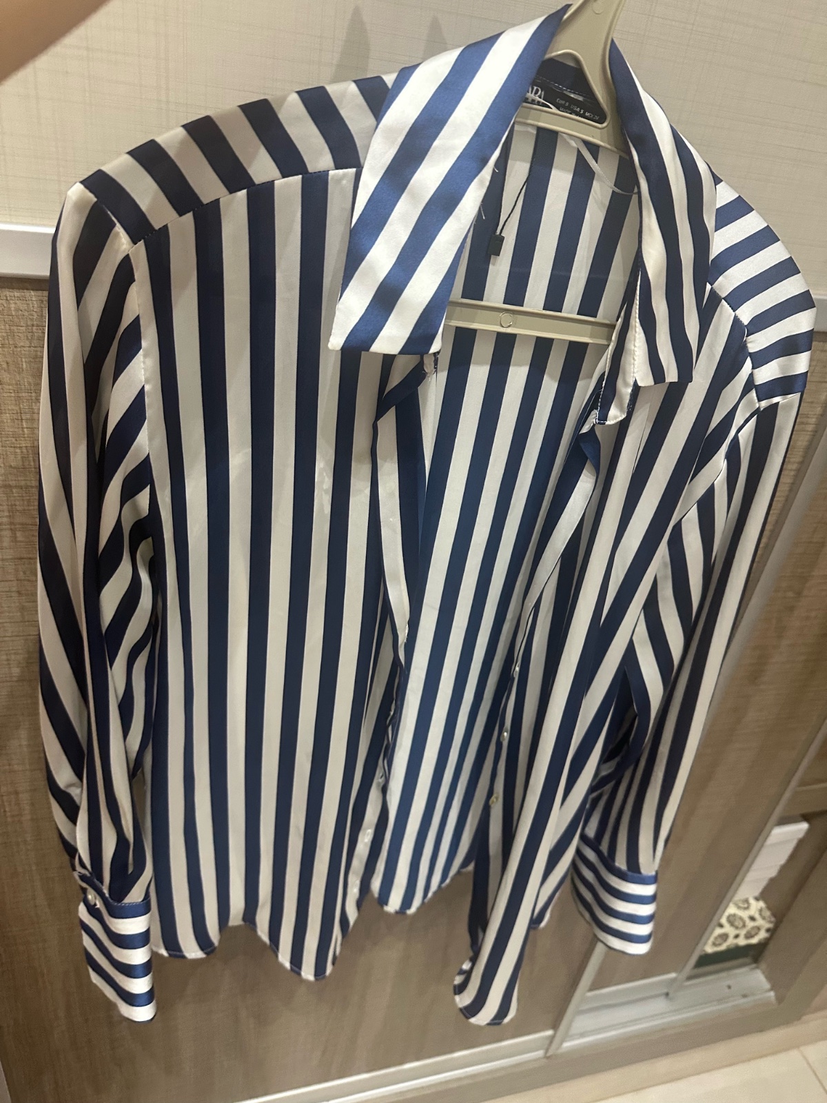 Chemise satinee zarra