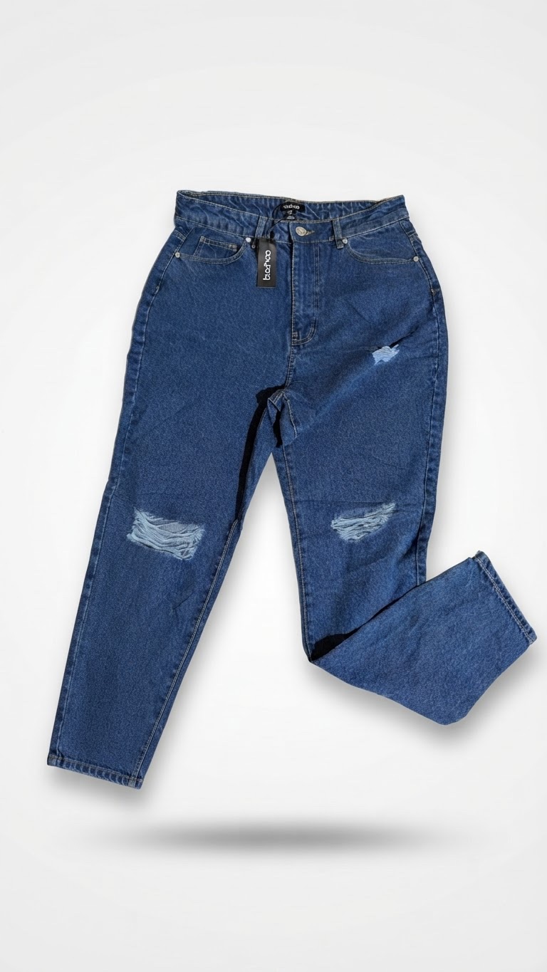 Pantalon djean avec ticket de la marque boohoo