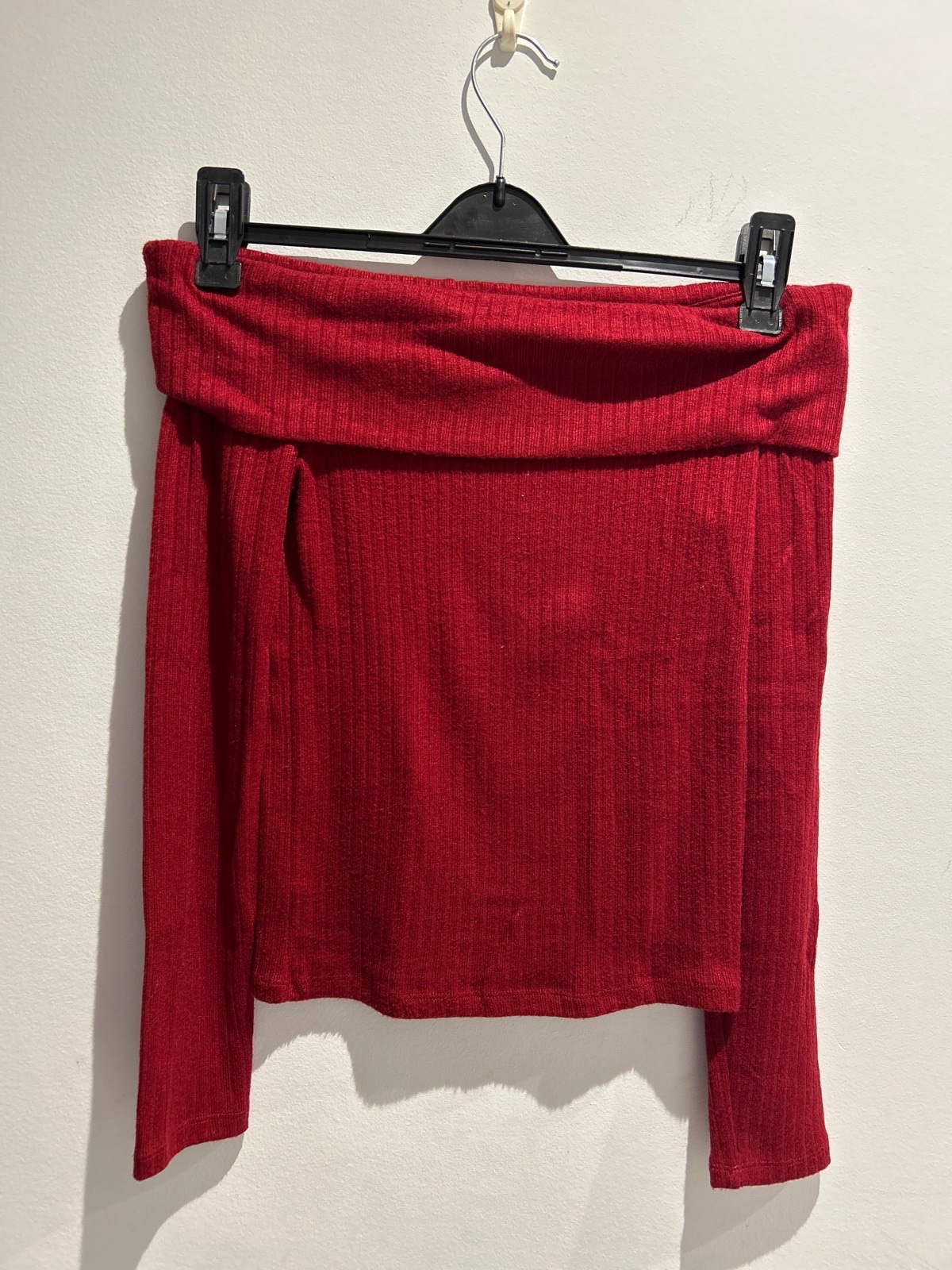 Pull epaules denudees 