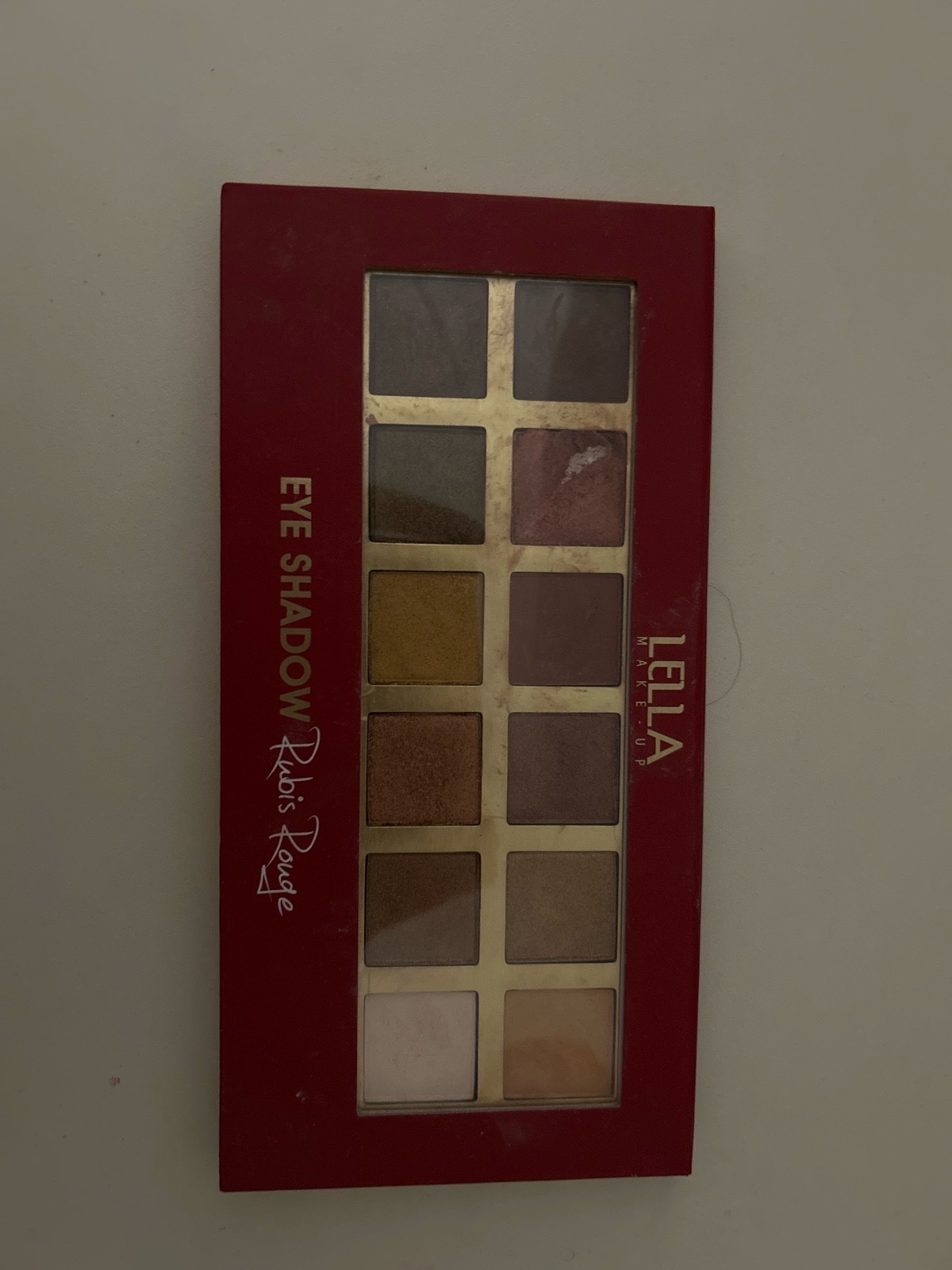 Palette maquillage tons nude