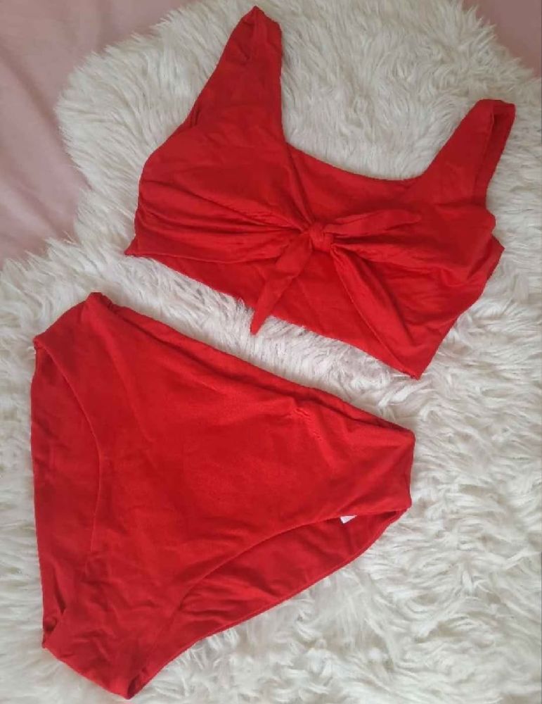 Maillot deux pièces rouge sexy