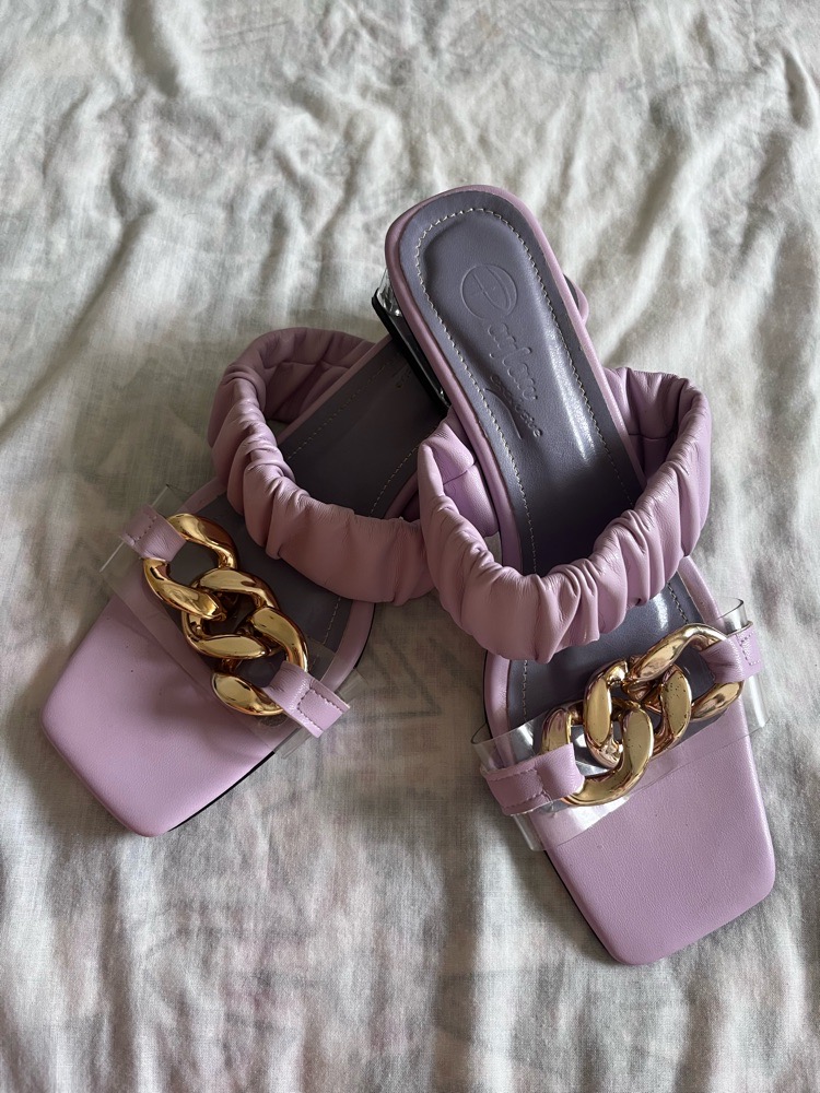 Mule violet 