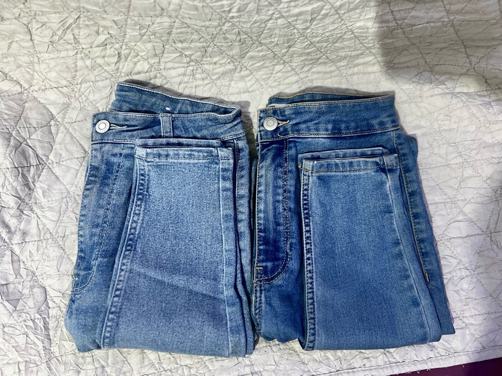 Lot 2 jeans 