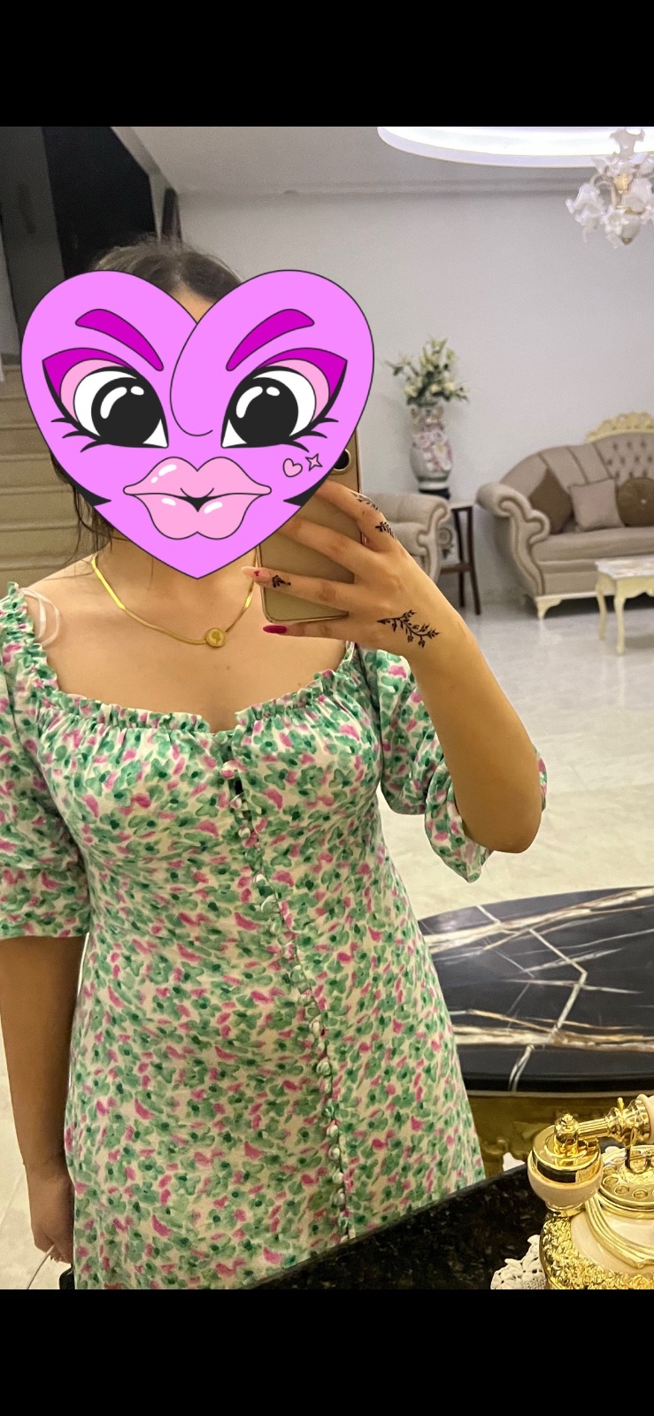 Robe sayefi stylé fleurie importation turquie porté une seule fois 