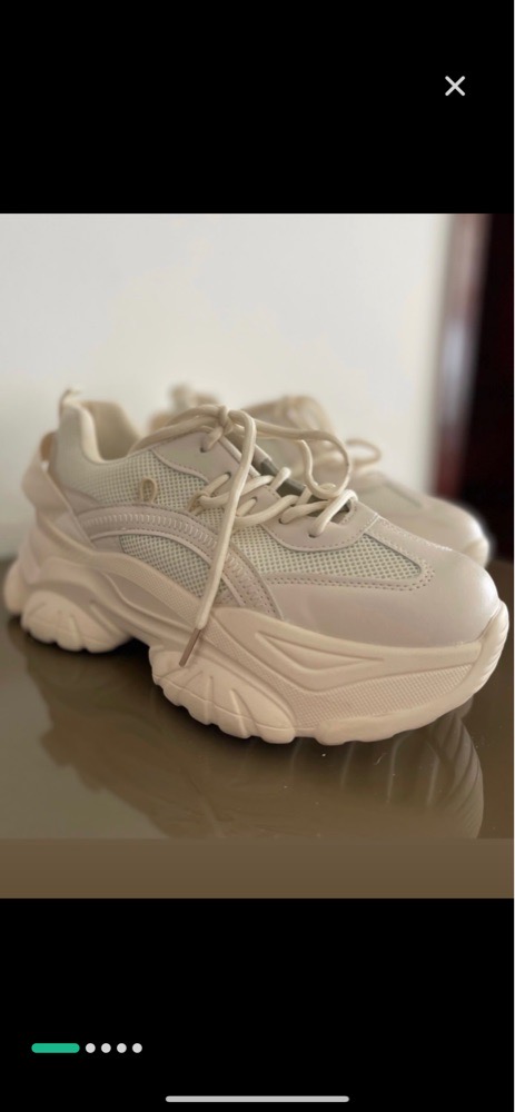 Baskets beige 