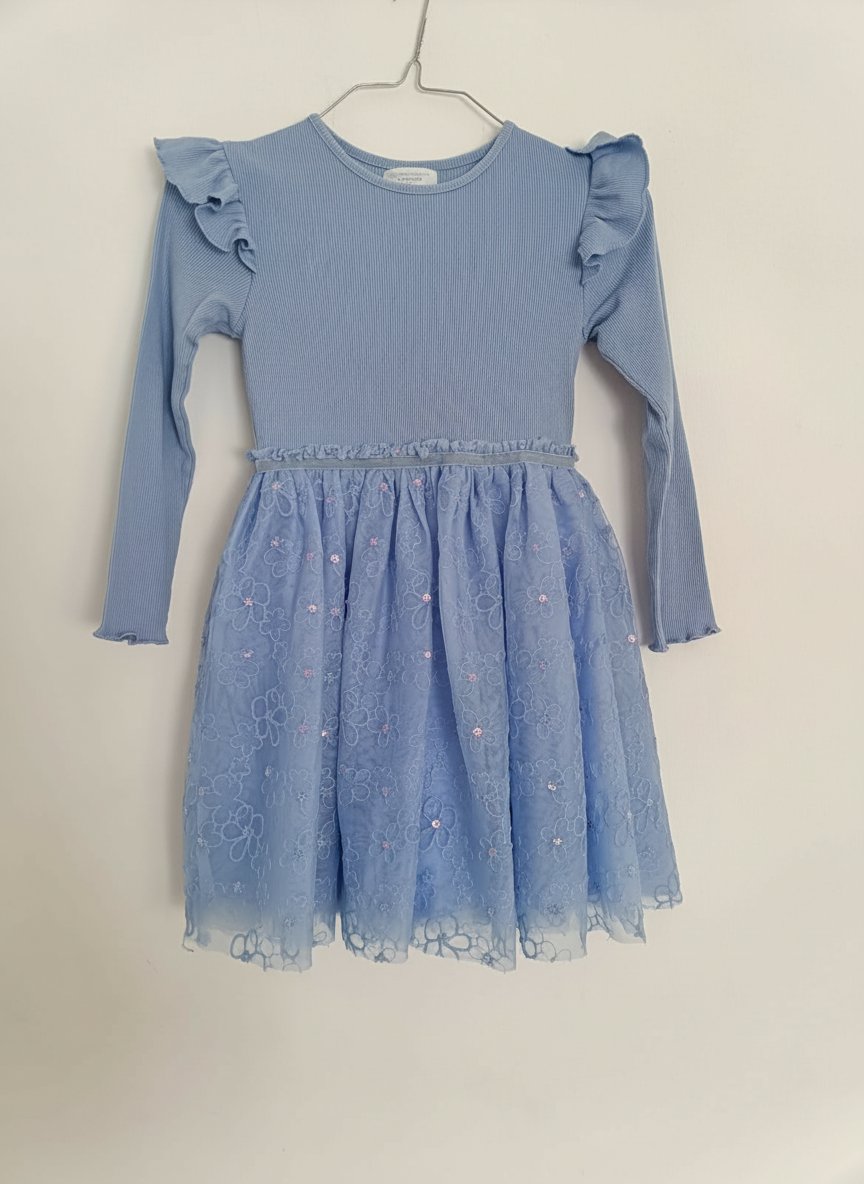 Robe neuve pour fille