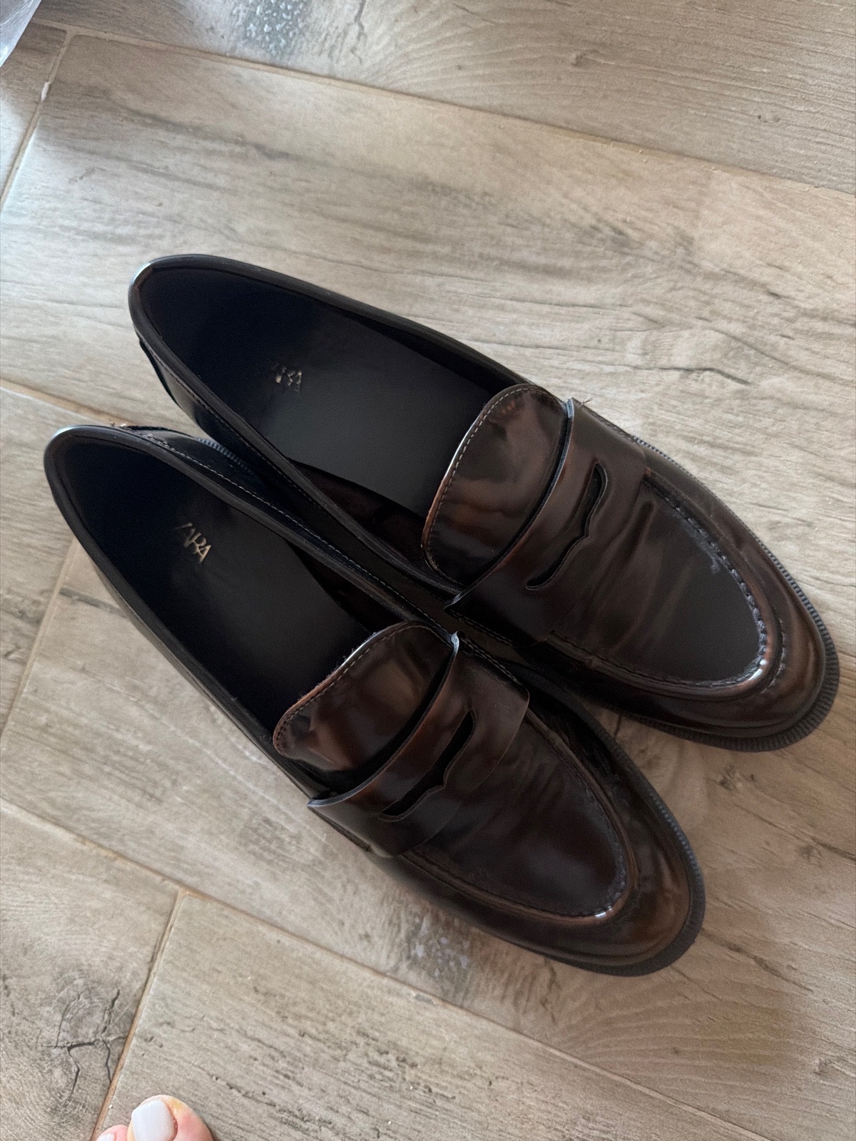 Moccasin en vernis marron zara pointure 38