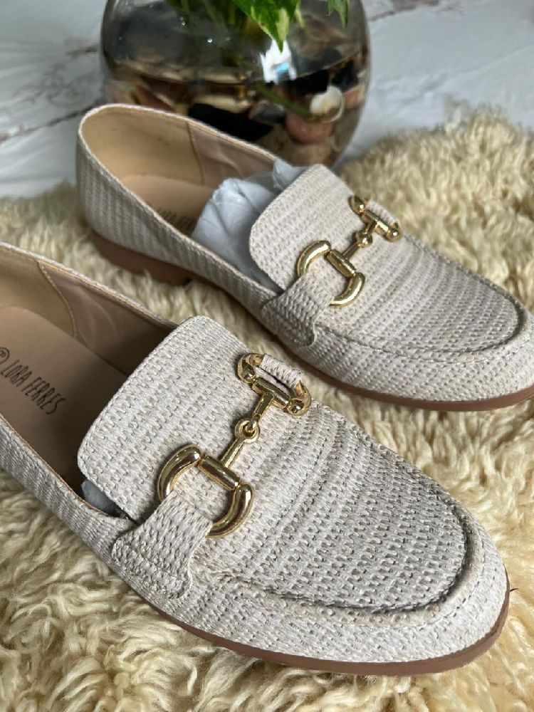 Mocassin  LORA 🤍
