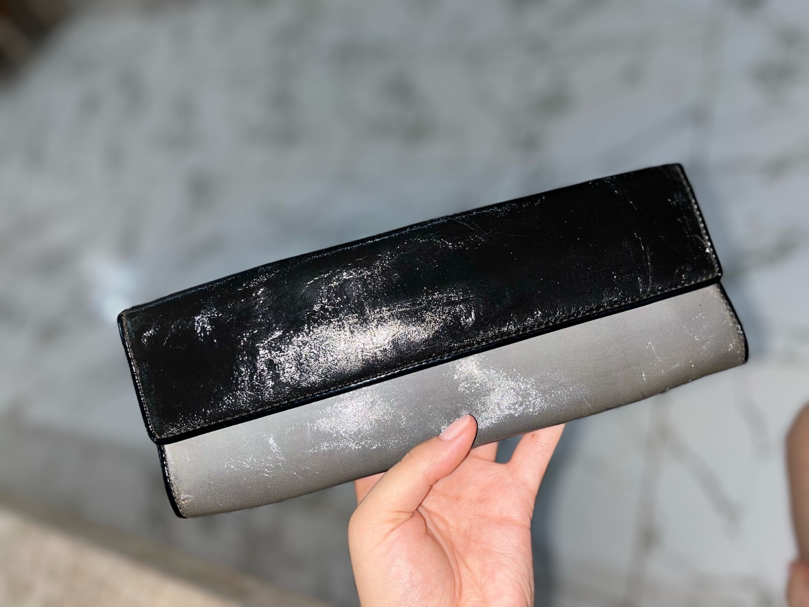 Pochette noir