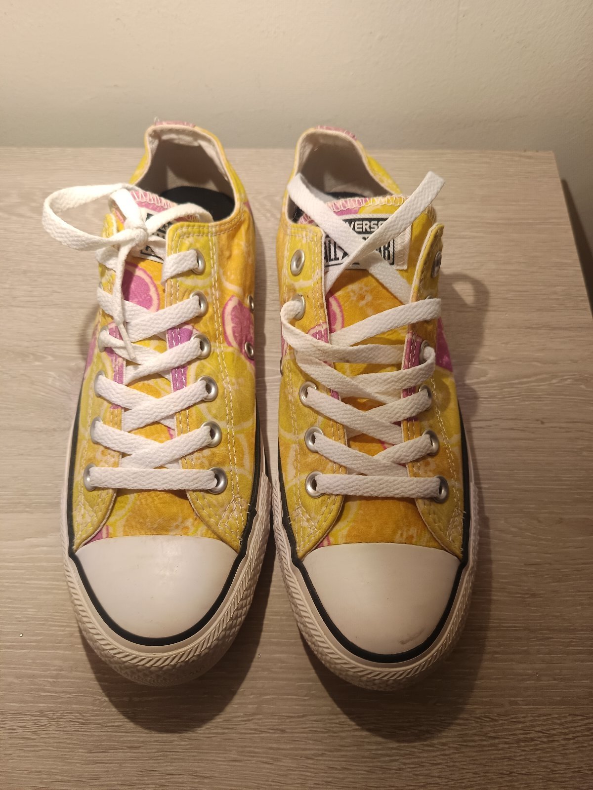Converses 