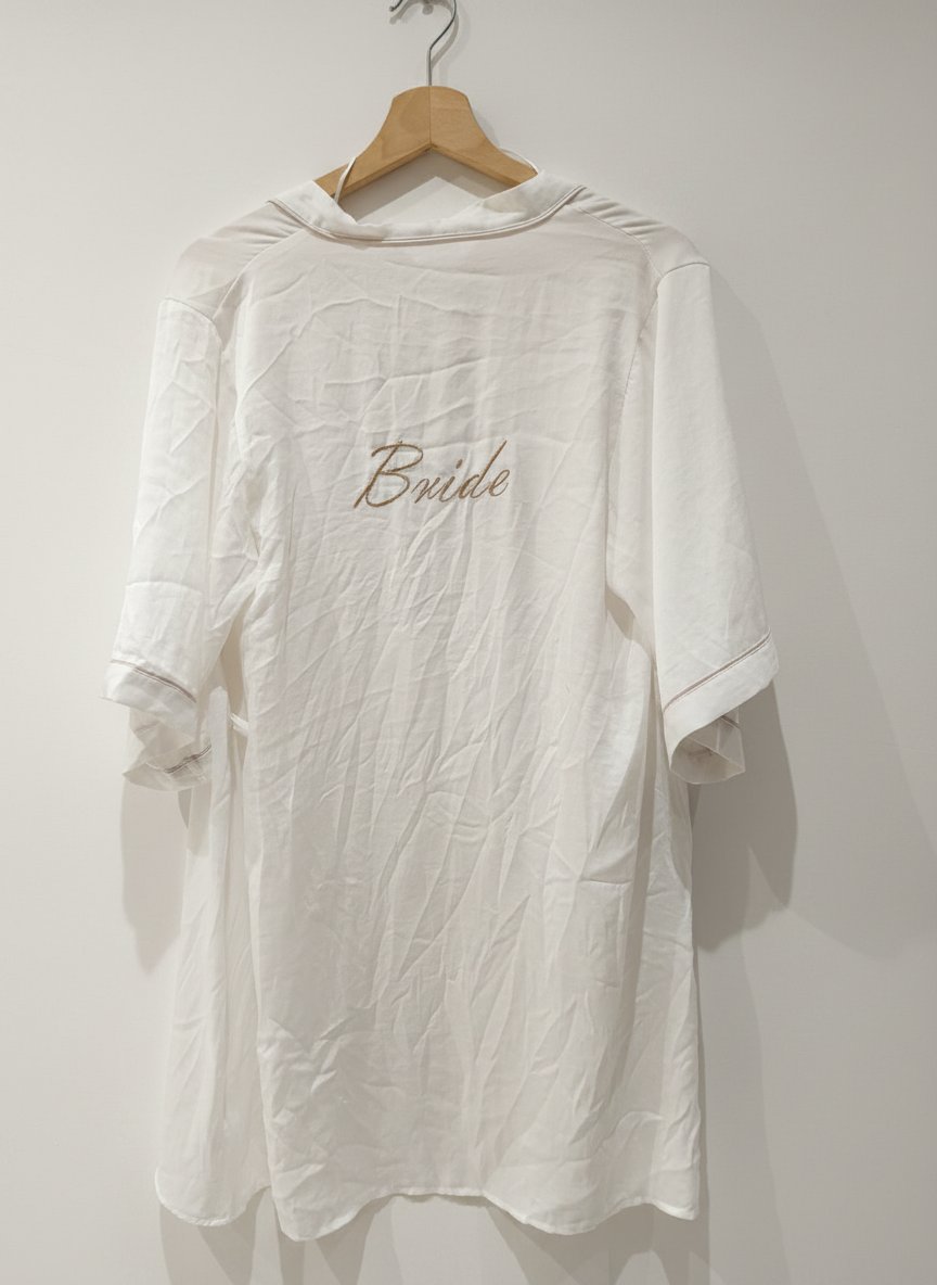 Bride : serre_  tête + robe de chambre mariage 