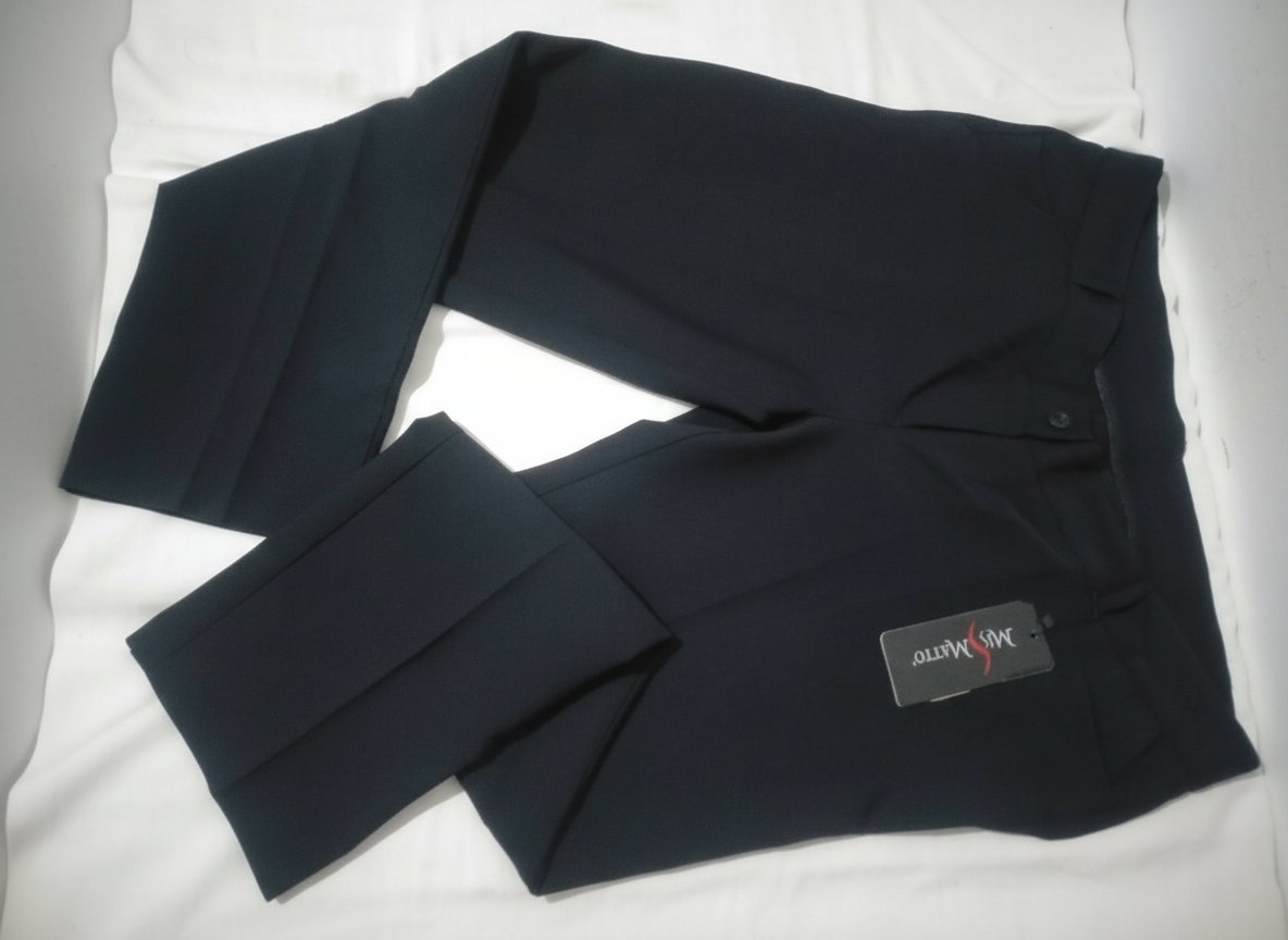 Pantalon noir incontournable 🇹🇷