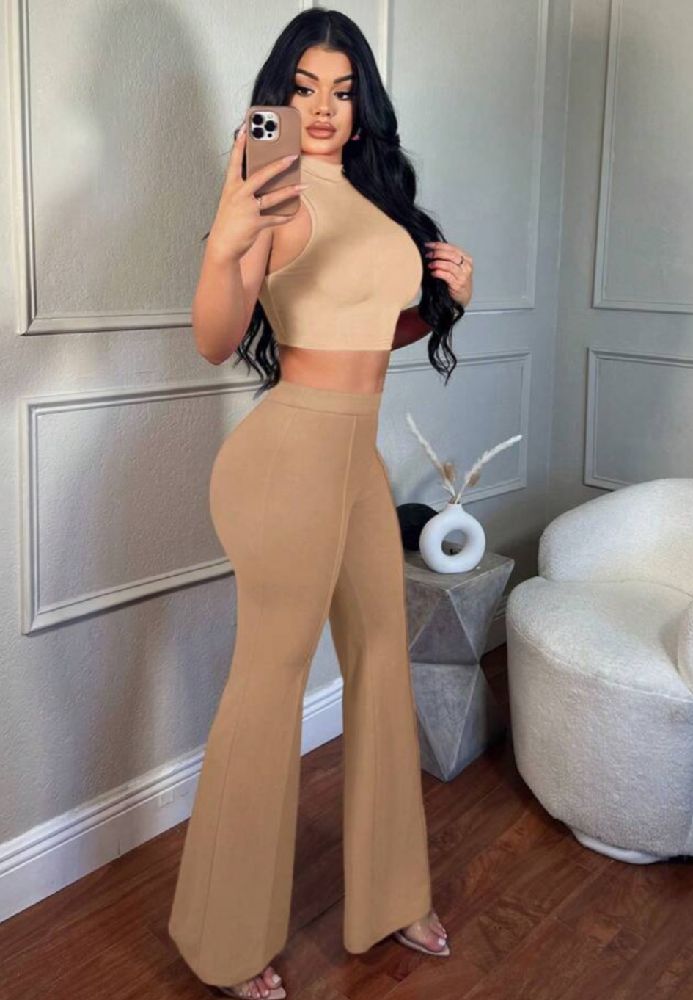 Lot de deux pantalons XS les deux en très très bon état shein et Zara 