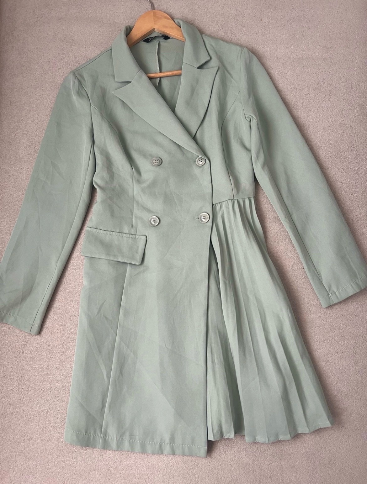 Robe blazer couleur vert pistache