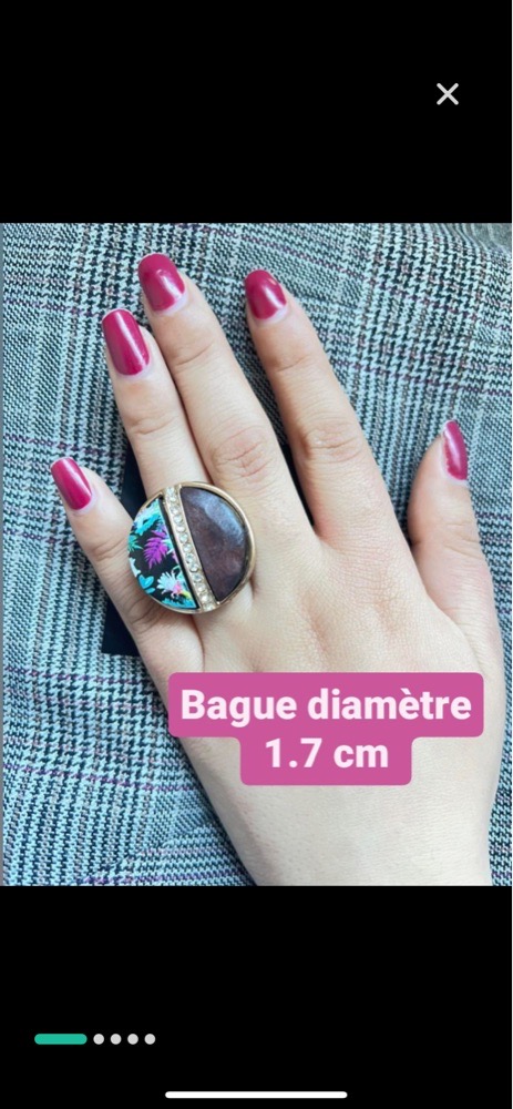 Bague stylé