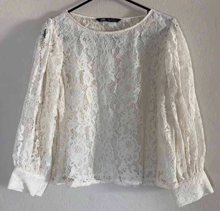 Pull en dentelle ZARA