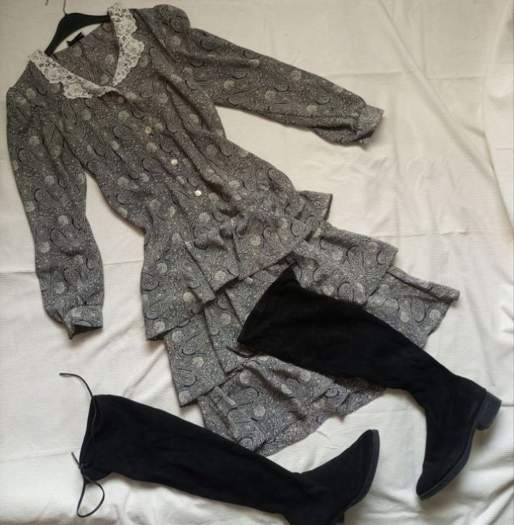 Robe courte très élégante 