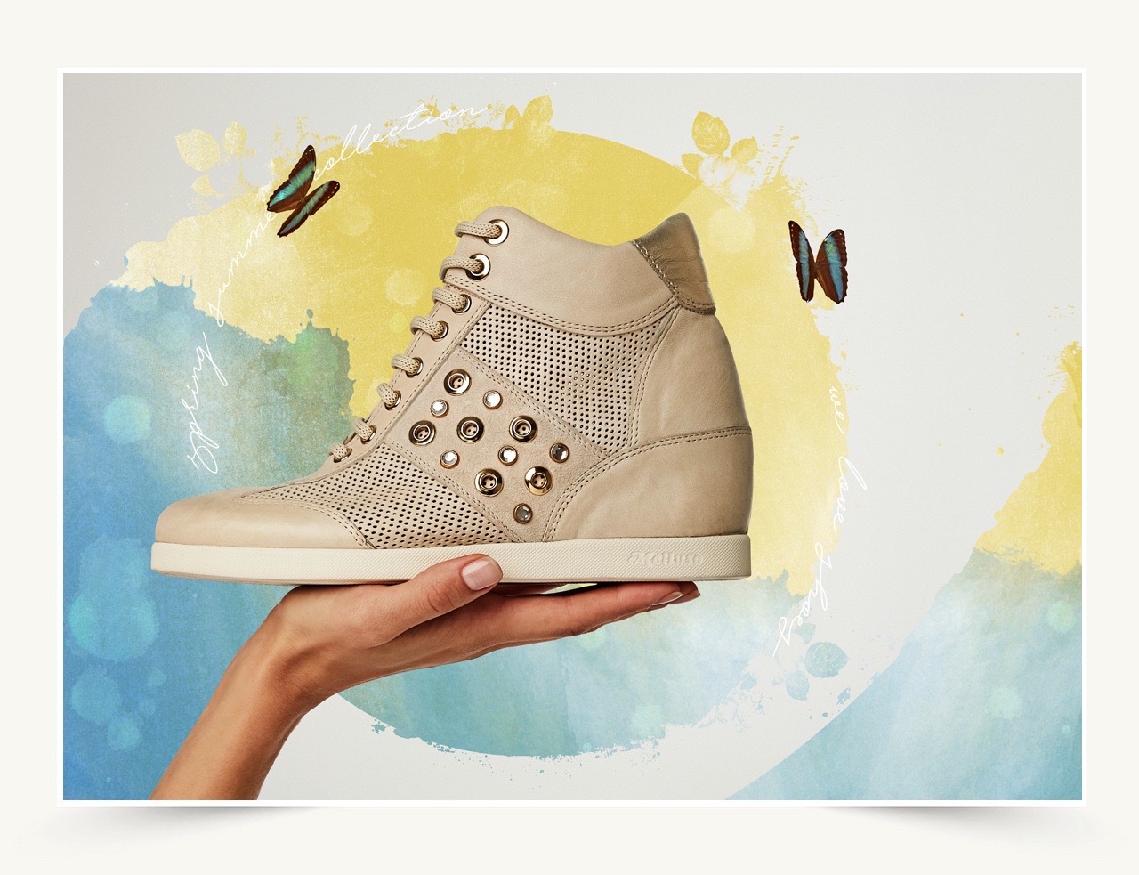 Chaussure avec des strasse