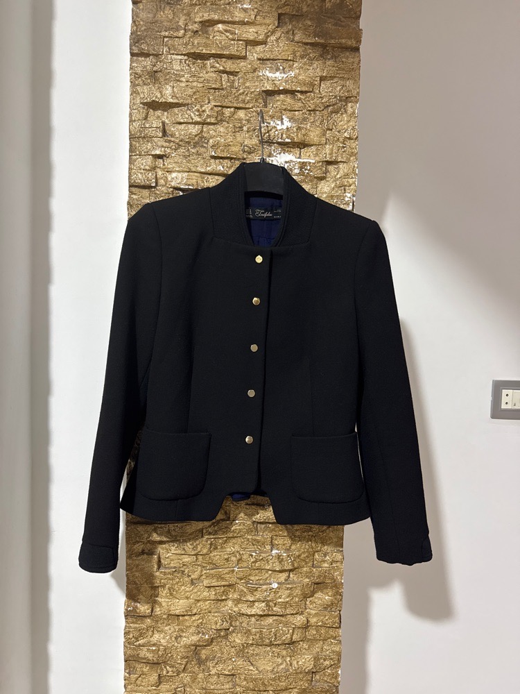 Zara veste a bouton doré neuf