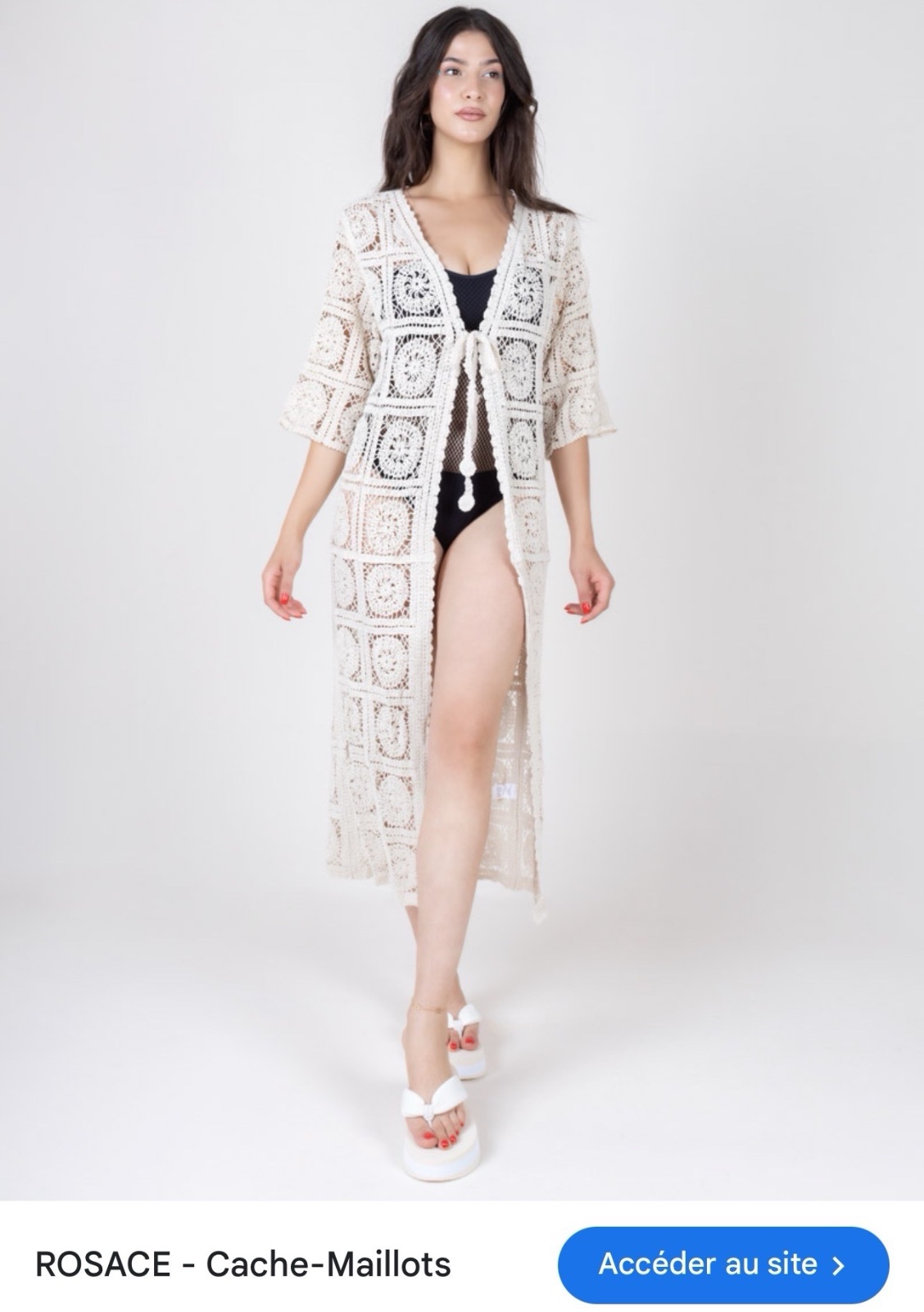 Cache maillot en crochet neuf