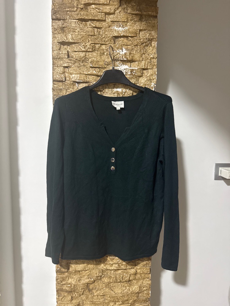 Maison 123 pull a bouton neuf