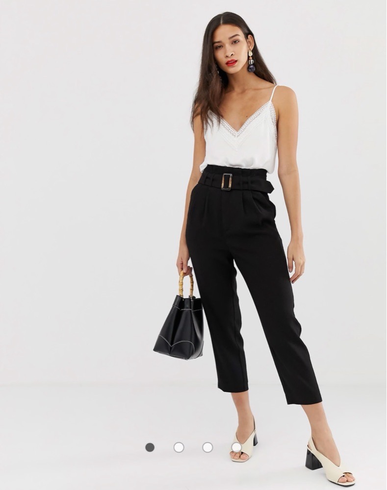 Stradivaruis pantalon taille haute neuf