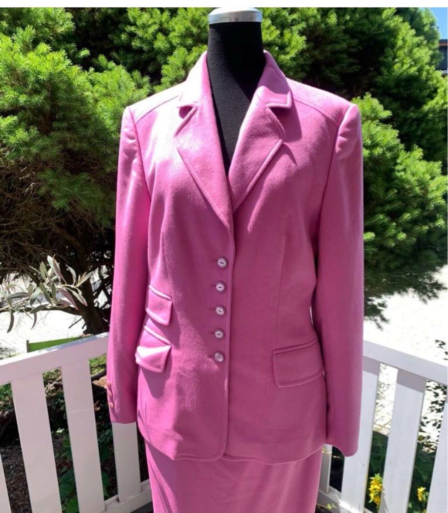 Escada blazer en lapin neuf