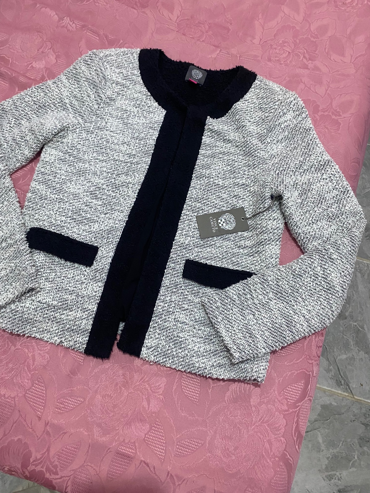 Veste style chanel taille s neuuf