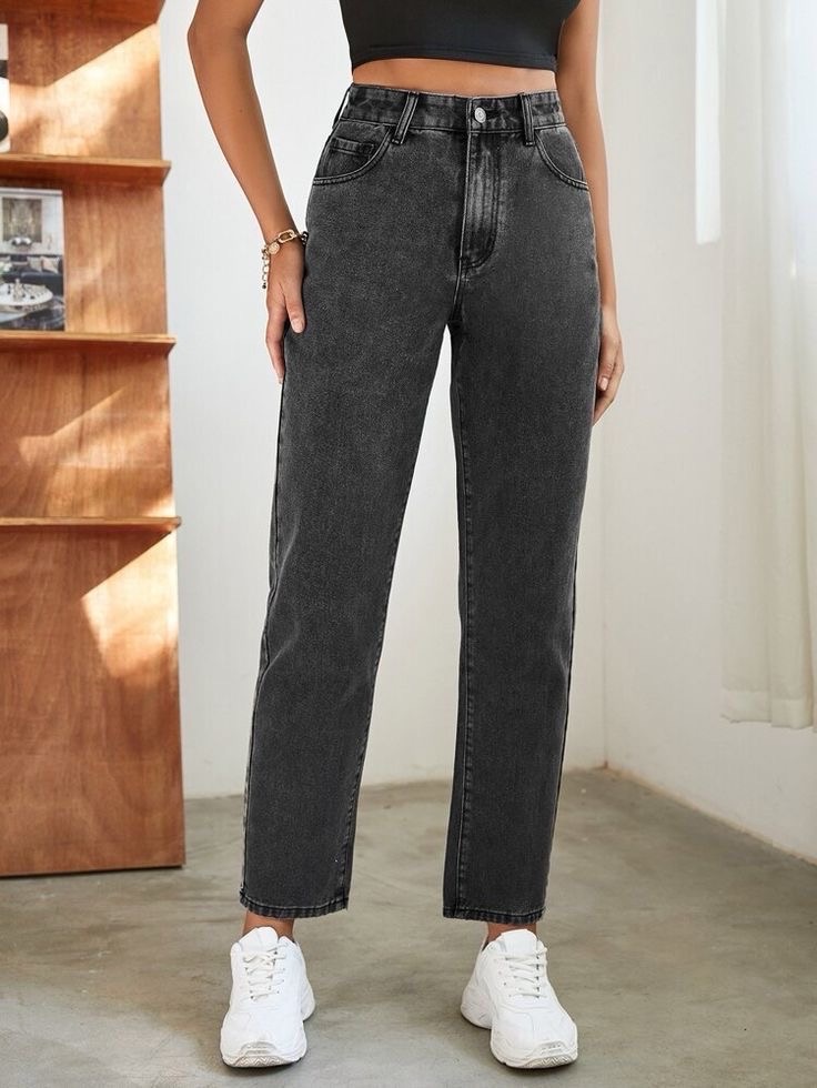 Jean noir stright taille 38