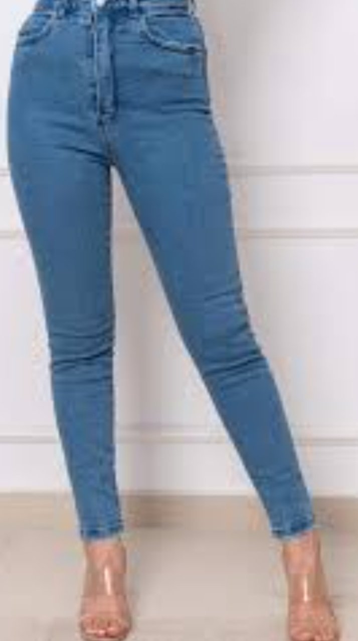 Je vide pantalon yolo jean taille s/M fort