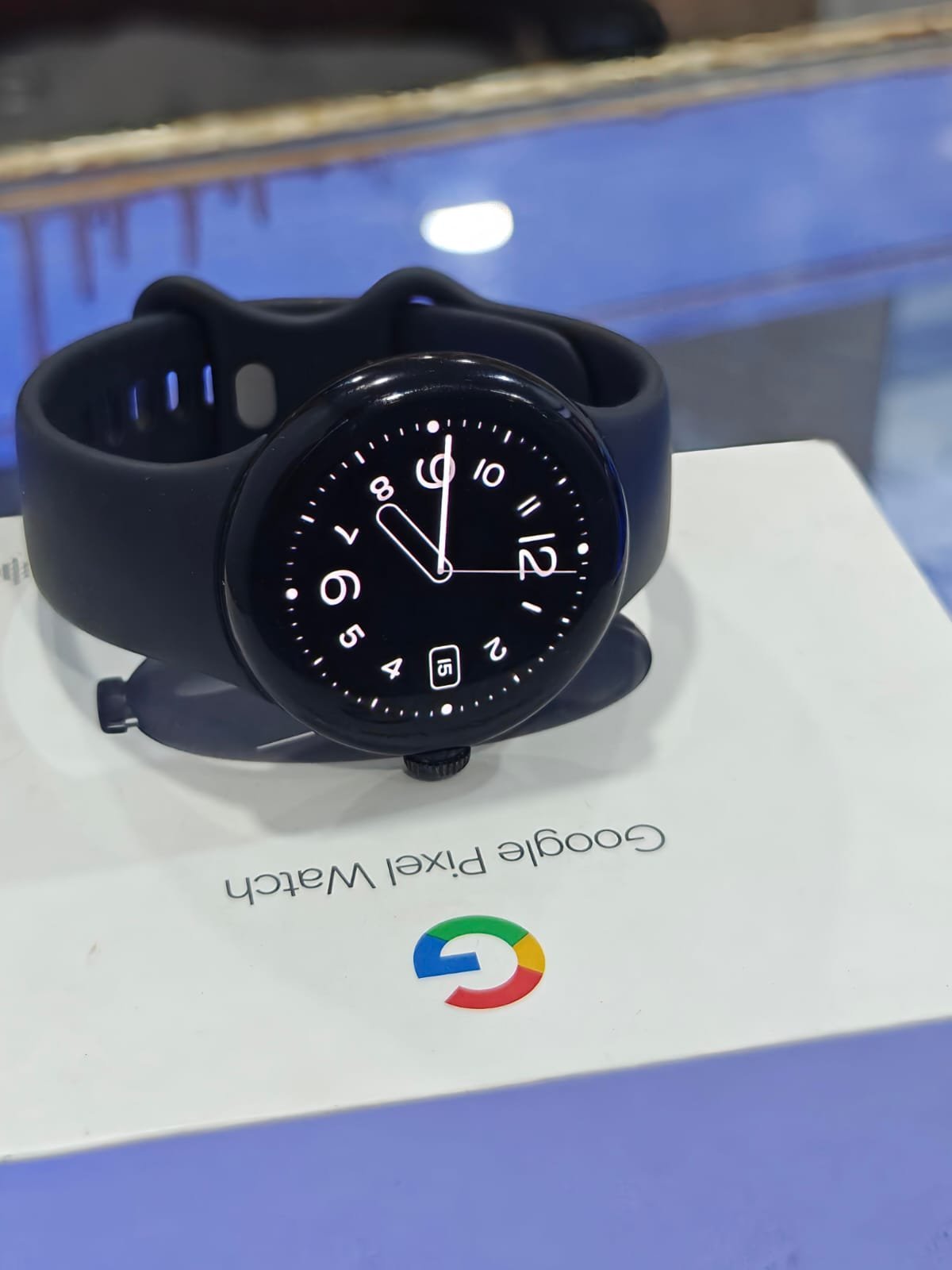 Google Pixel Watch (1ère Génération Collector) – Version Wi-Fi / Bluetooth (Avec Boîte)