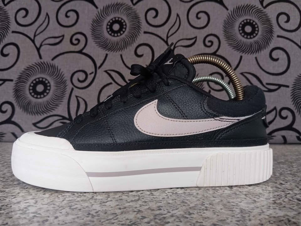 Nike Court Legacy Lift en cuir noir -Pointure 38 - État comme neuf