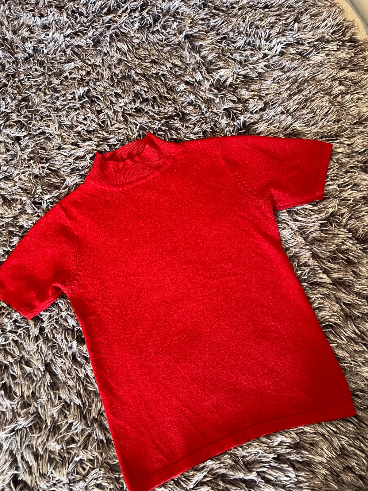 Pull rouge