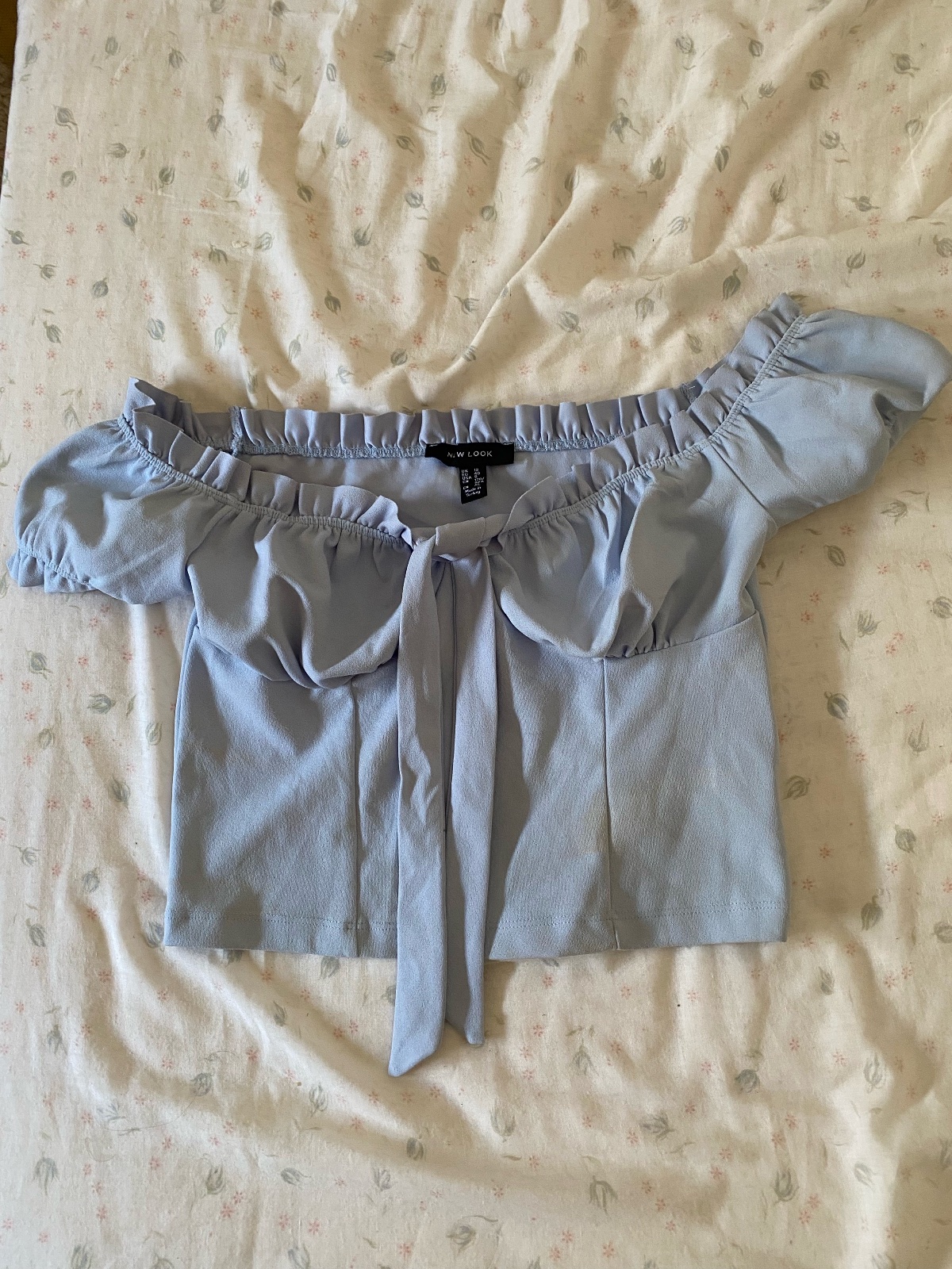 Top baby blue