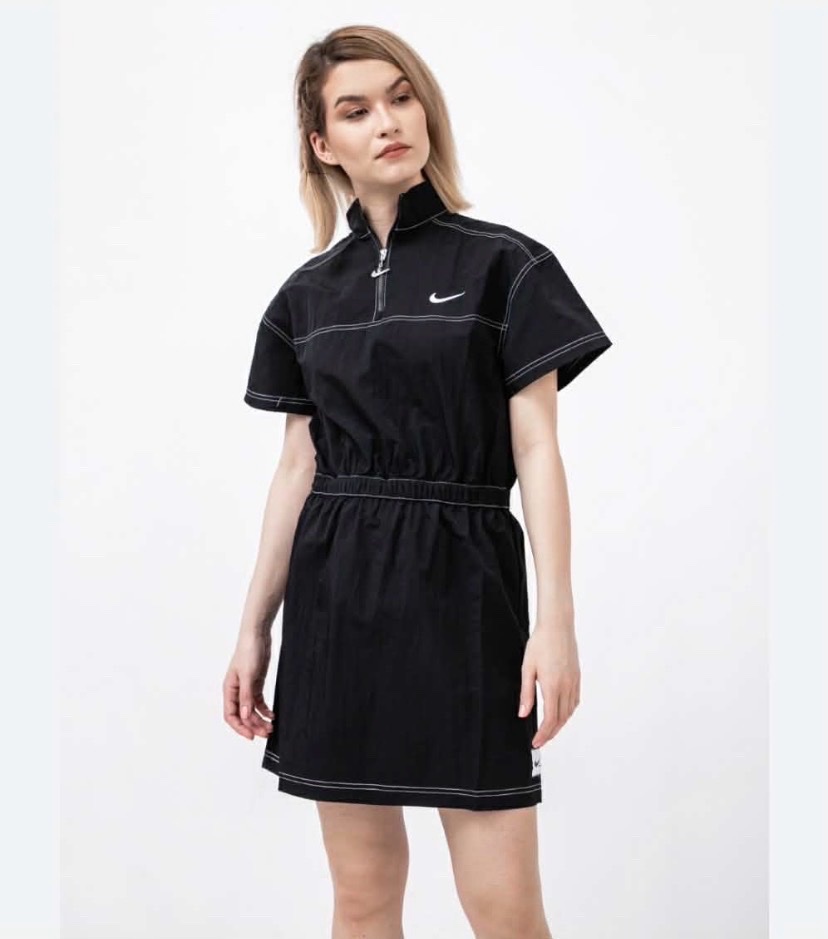 Robe noir