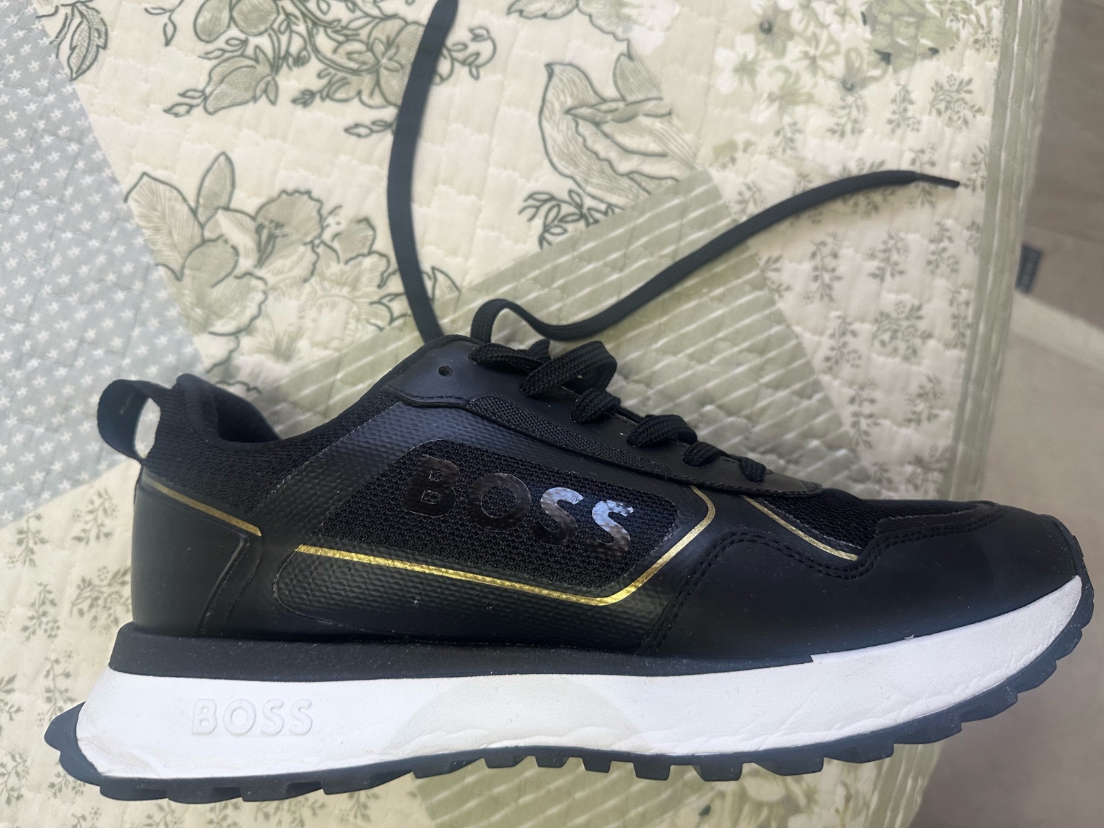 Chaussures bosse