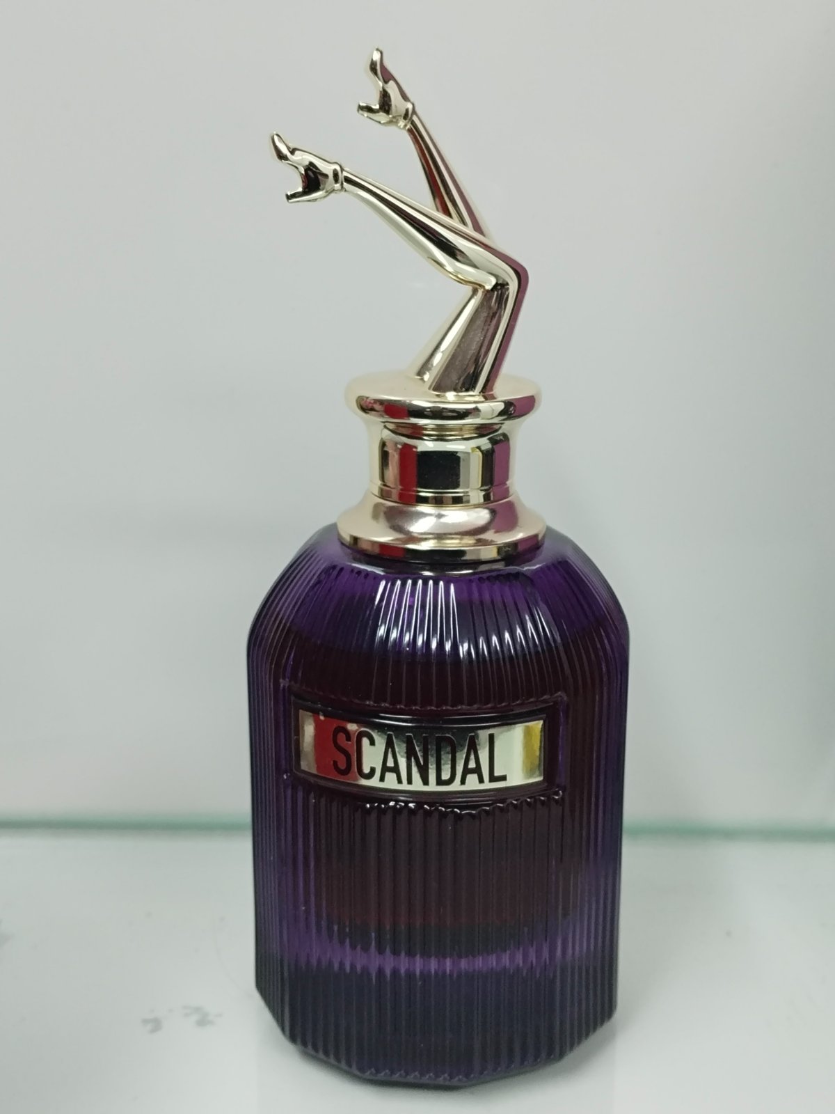 Parfum scandale intense de jean Paul Gaultier 