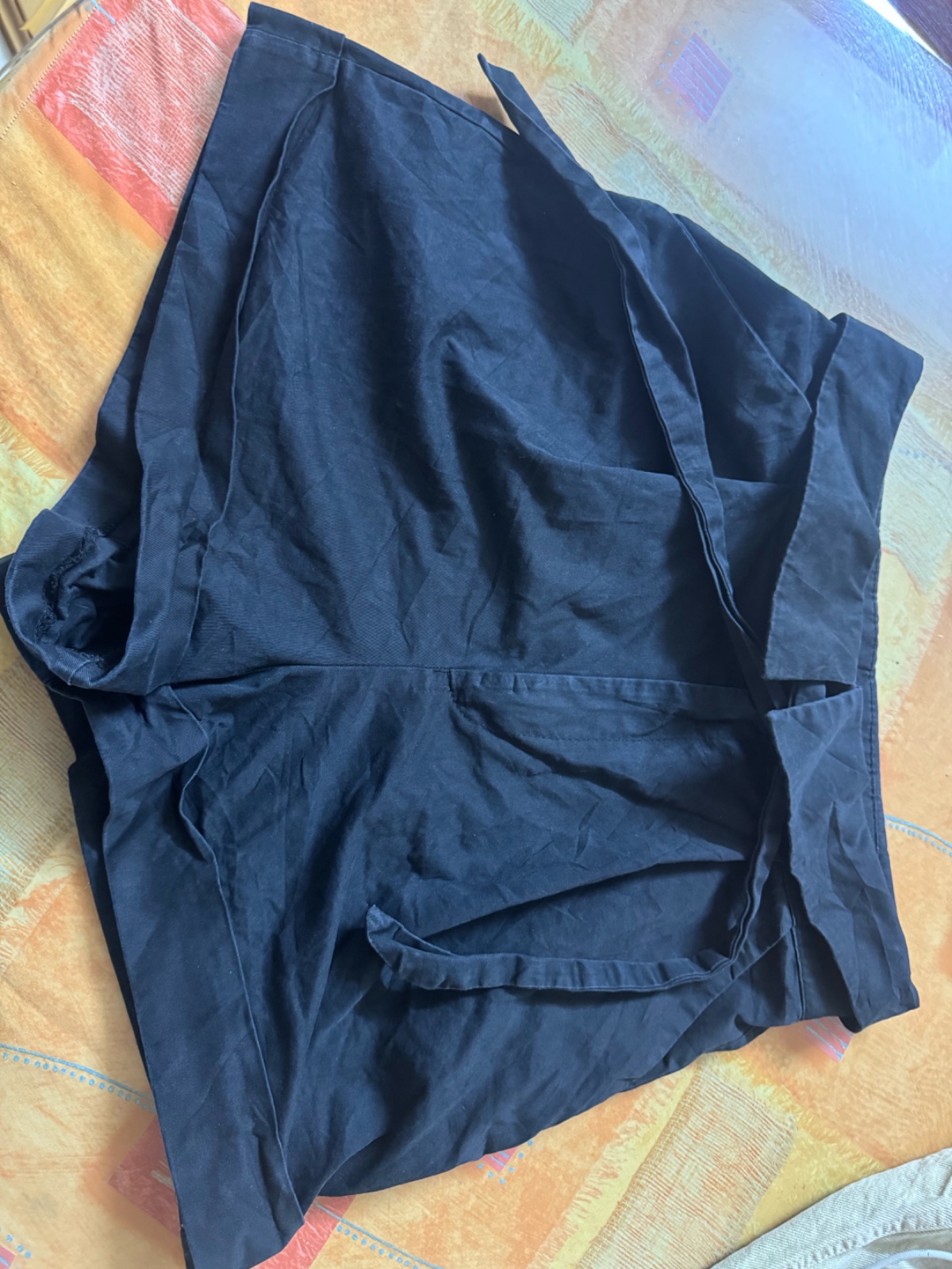 Short noir taille haute  Zara