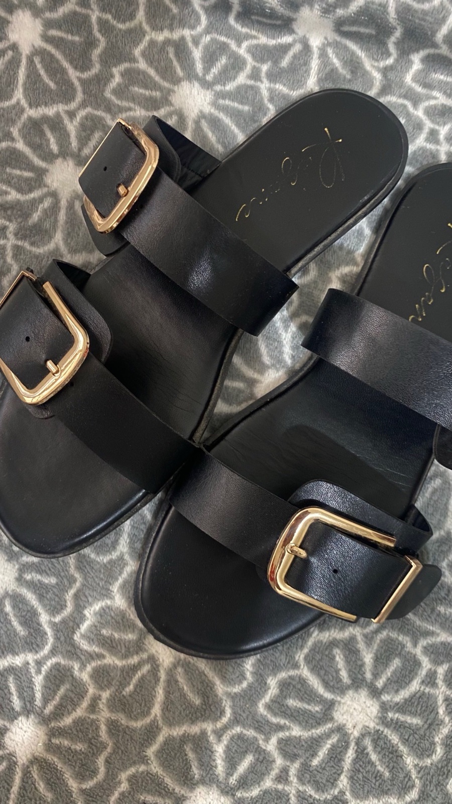 Mules noires pointure 38 neuf