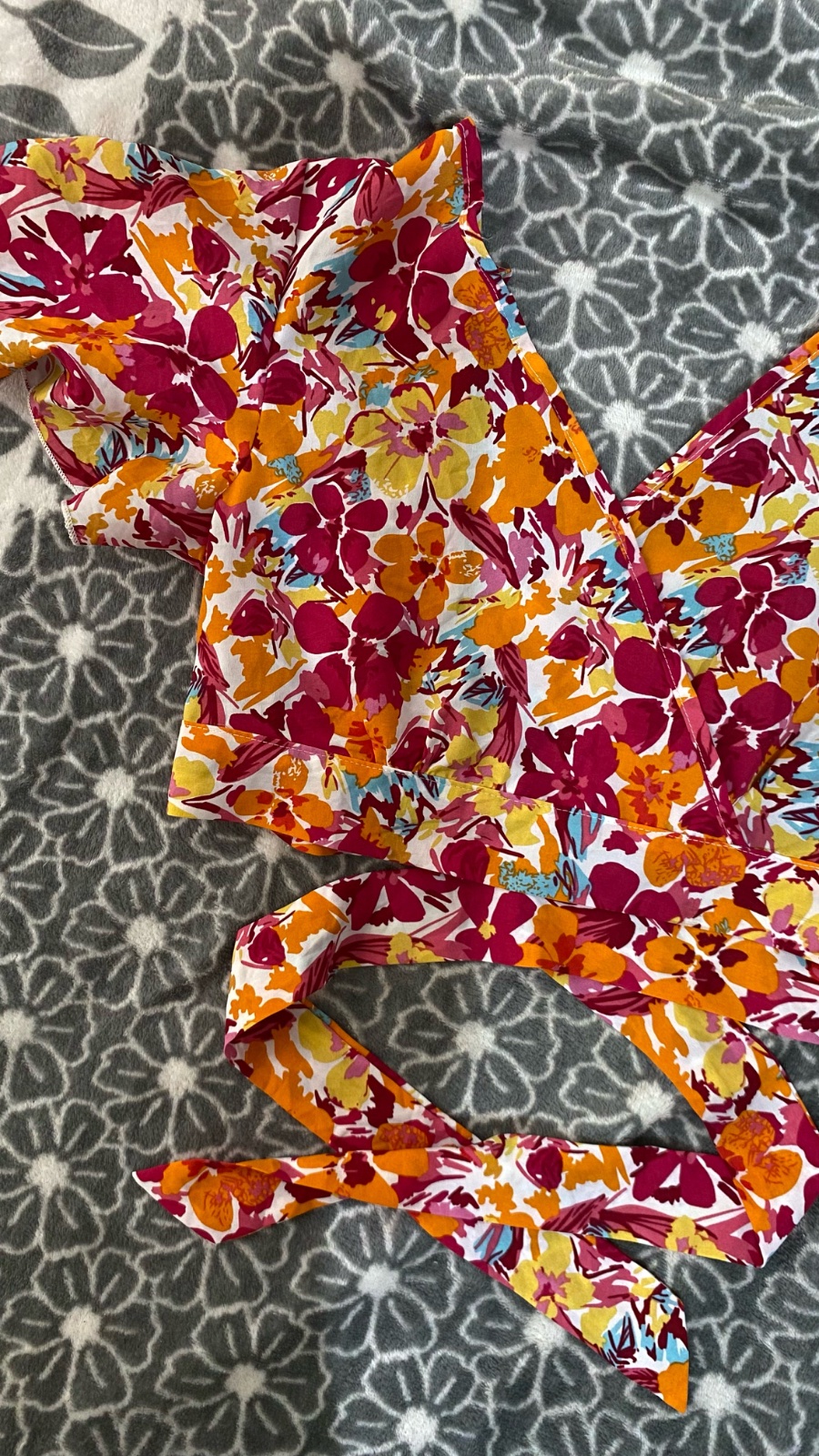 Chemise courte shein dos nu taille xs 