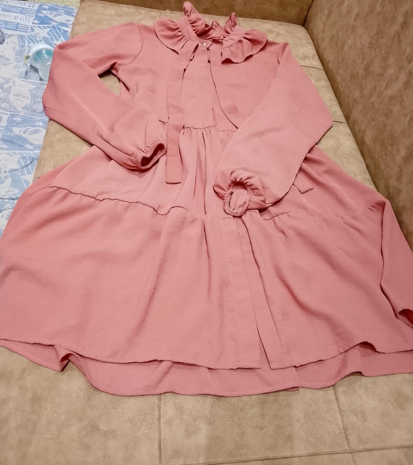 Robe, chemise 