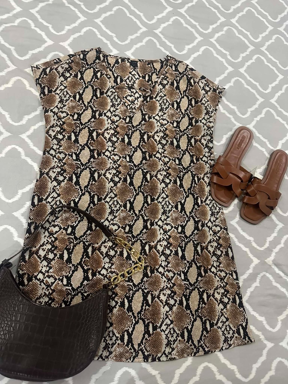 ✨ Robe SHEIN imprimé serpent – Taille XS 🐍🤎