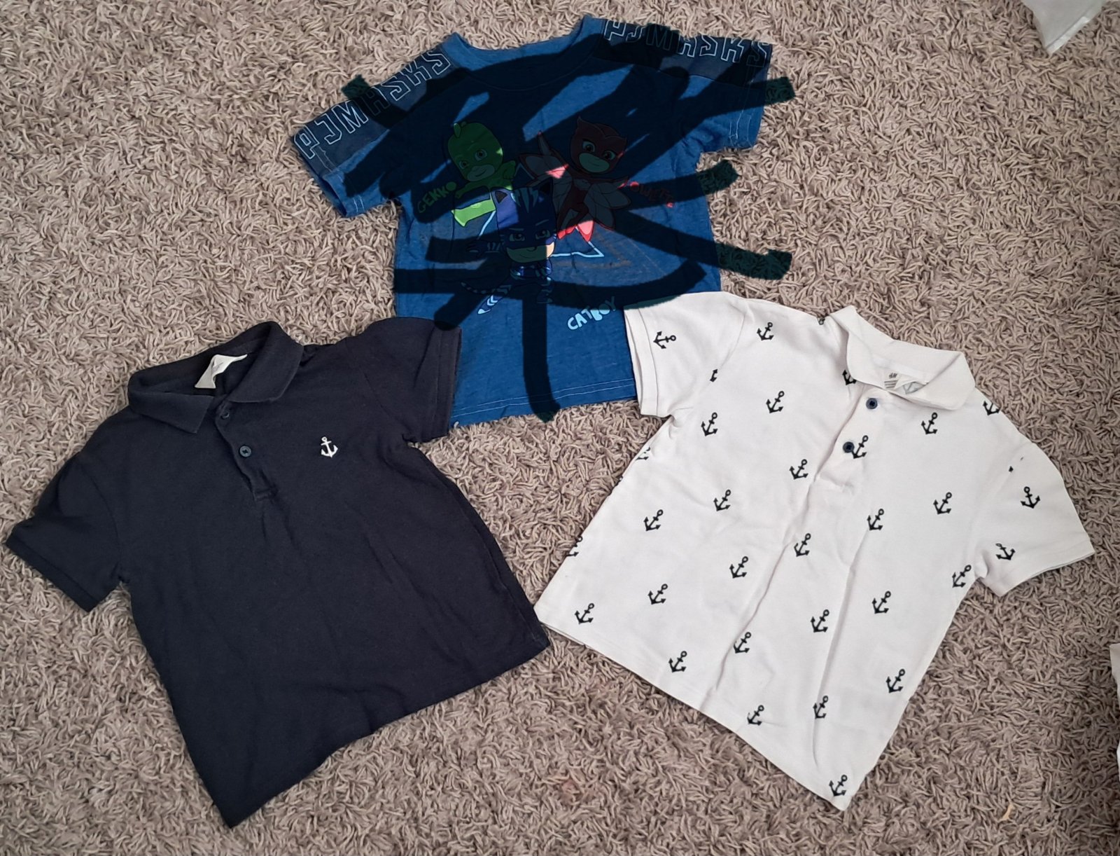 2 polo pour garçon H&M  taille 3/4ans 