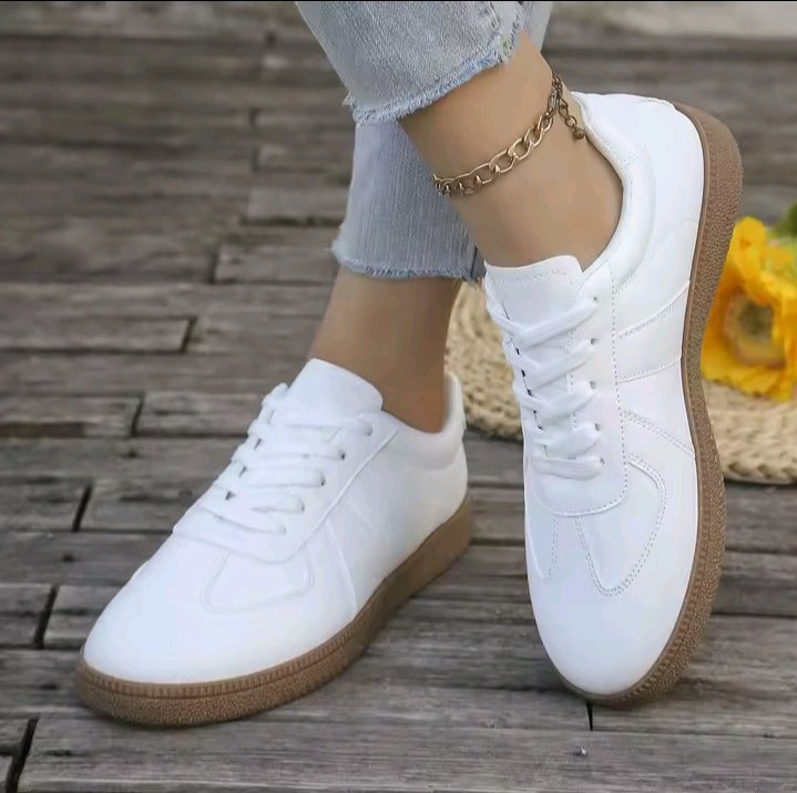 CHAUSSURE DE SPORT DECONTRACTE POUR FEMME TOUT POINTURE DISPONIBLE DE 36 A 41